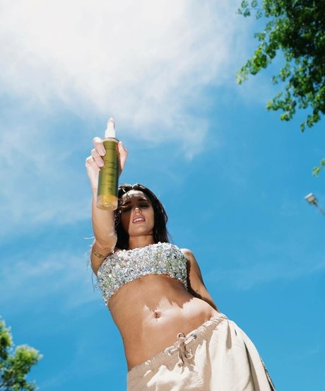 Rafa Kalimann estrella porno perfecta foto