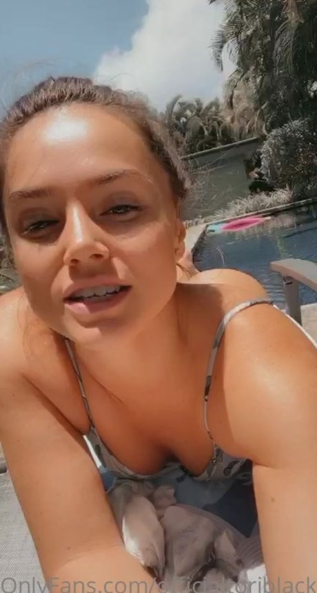 Tori Black actrice exclusive galeries