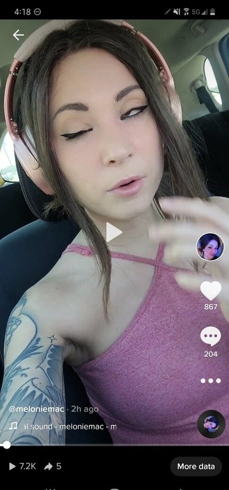 MelonieMac desnudos de modelos galerías