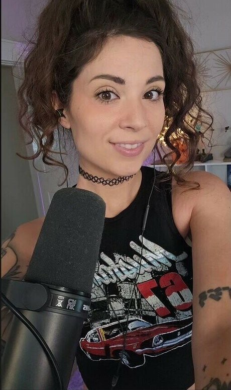 MelonieMac beau modèle image