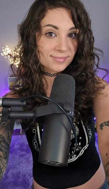 MelonieMac star du porno sympa img