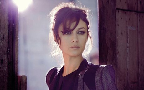 Olga Kurylenko art étoile des photos