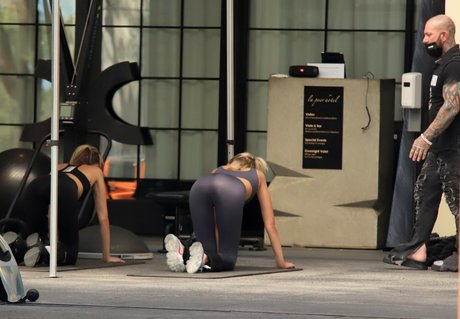 Cara Delevingne Miniature