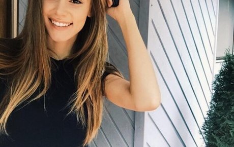 Amberleigh West nus de stars du porno img