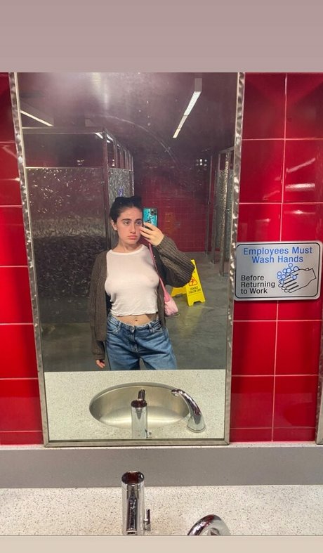 Rachel Anne Sennott Imagen de perfil