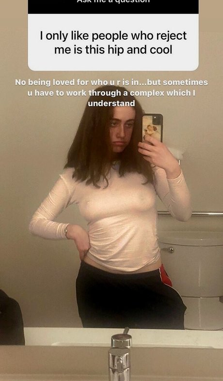 Rachel Anne Sennott actrice de sexe photos