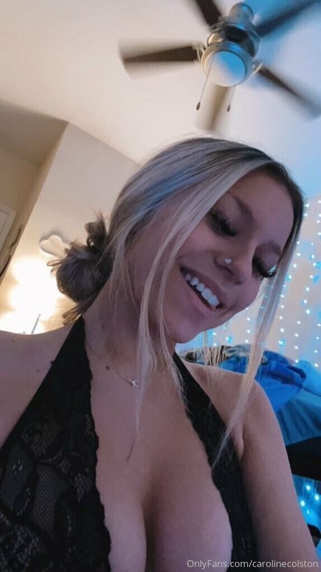 carolinecolston estrella porno hd fotos
