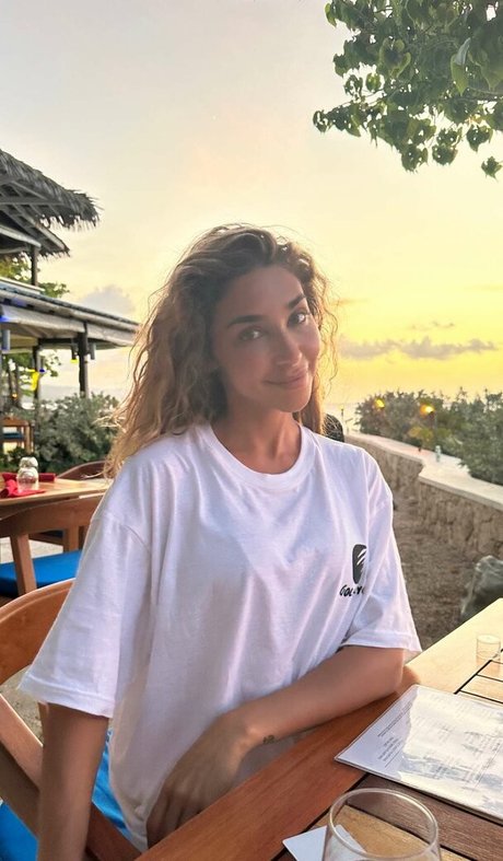 Chantel Jeffries star érotique collection