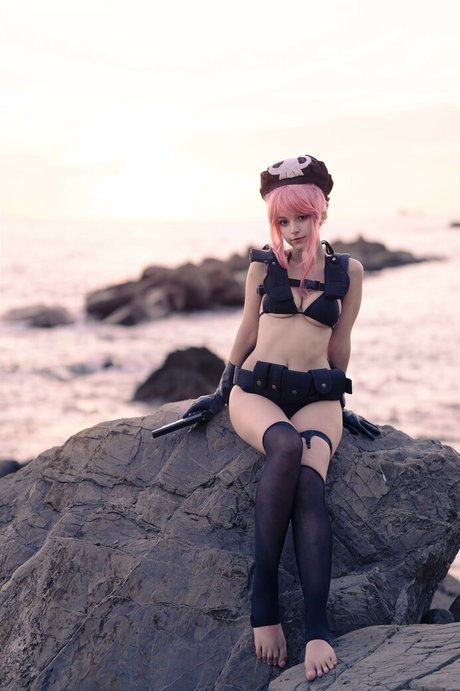 Himee lily hot star picture