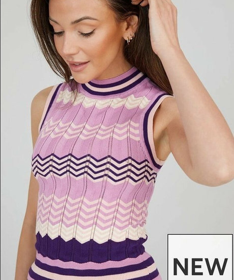 Michelle Keegan modèle xxx galerie