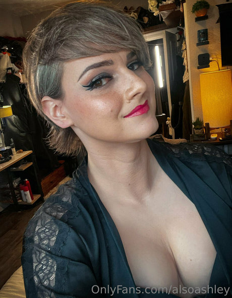 Ashley Barron star du porno érotique image