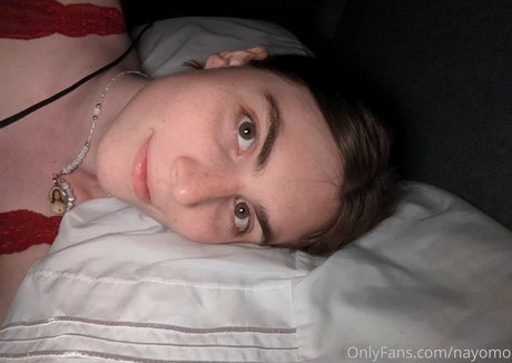 Nayomo star du porno galeries