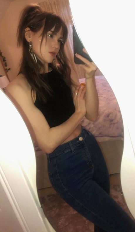 Frankie Lollia modèle de haute qualité des photos