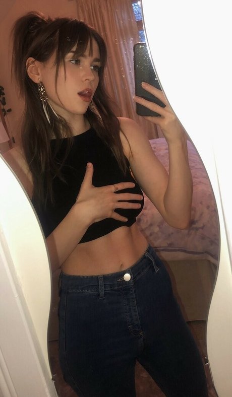 Frankie Lollia hermosa estrella porno imagen