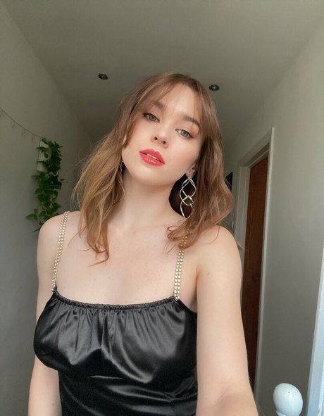 Frankie Lollia star du porno adulte photo