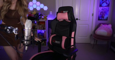 Dizzykitten modelo gratis galería