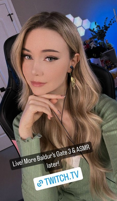 Dizzykitten modelo porno fotos