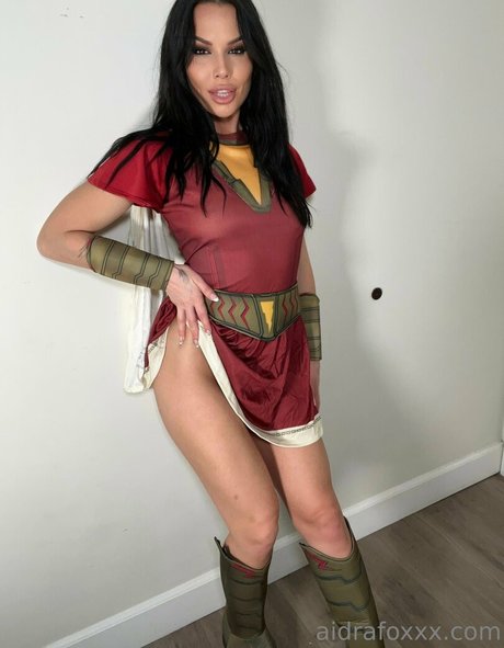 Aidra Fox art modèle galeries