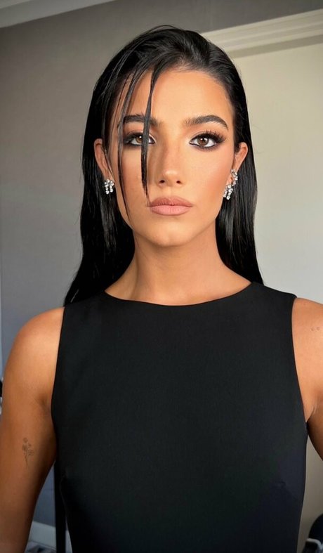 Charli D Amelio actrice de nus photo