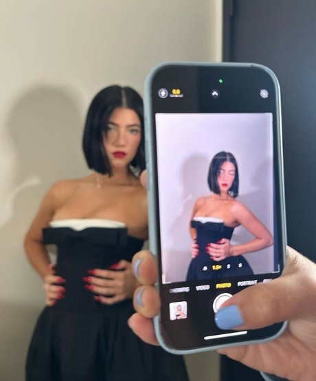 Charli D Amelio star du porno hd galeries