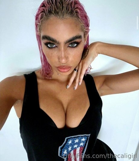 thecaligirl jolie étoile image