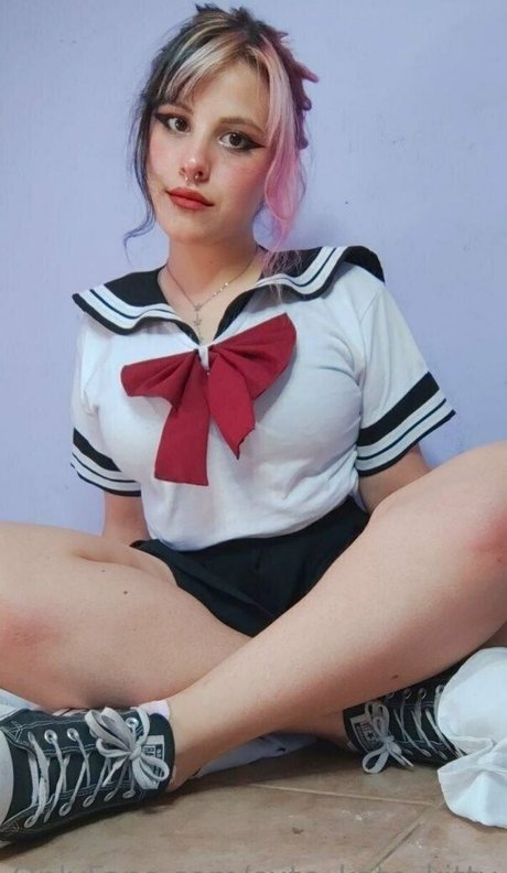 cute kate kitty modèle chaud image