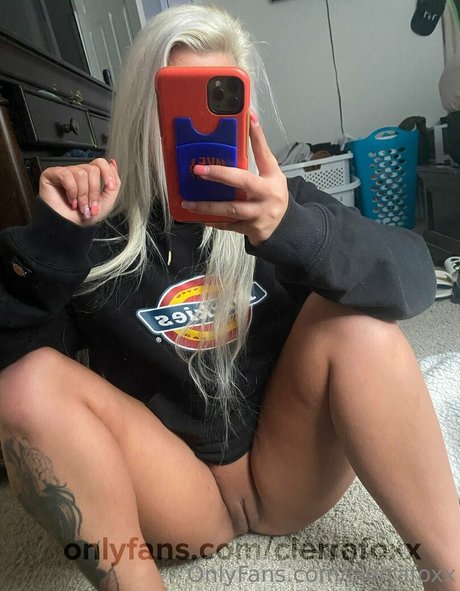 gloryhole girls onlyfans beautiful nude pics