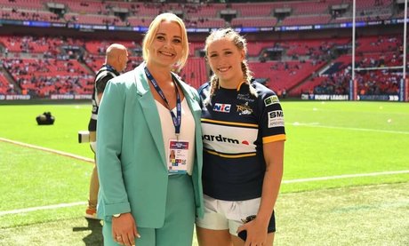 Caitlin Beevers actriz sexual galerías