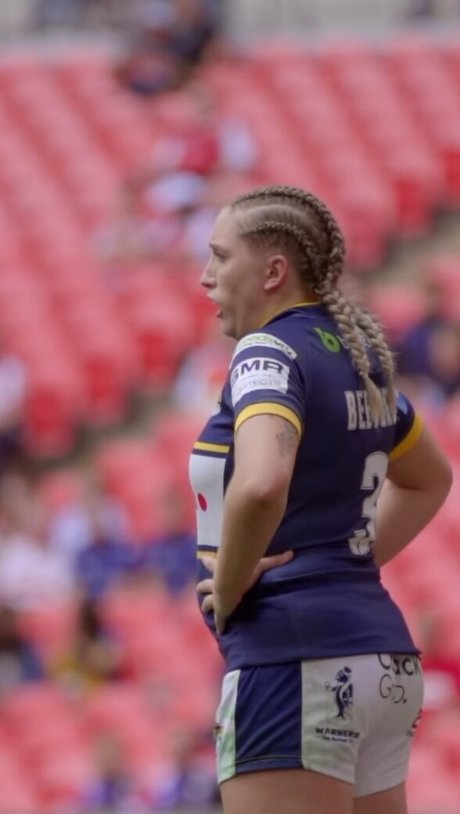 Caitlin Beevers star du porno nue img