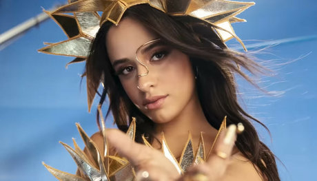 Camila Cabello modèle sexy image