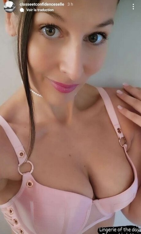hd of feminity model sexy gallery