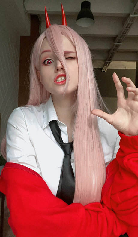 Shirogane sama modelo porno galería