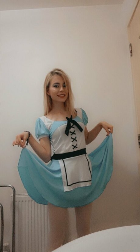 babykay1001996 estrella porno erótica archivo