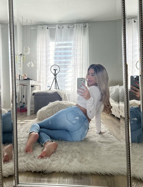 Roxannesimz estrella exclusiva foto