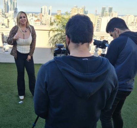 blonde maria estrella perfecta archivo