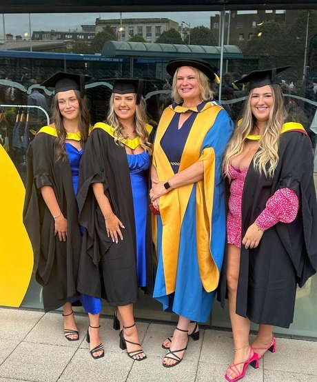 The Blue Dress Girl arte estrella porno imagen