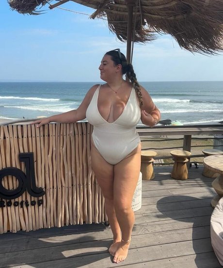 The Blue Dress Girl actrice libre galerie