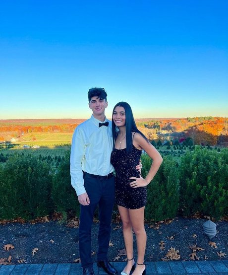 Nicole Fatone haut étoile galerie