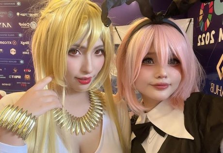 Azami buena estrella porno archivo