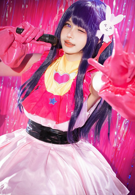 Azami actriz porno galería