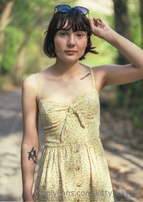 kitty kaya1 modelo desnudo foto