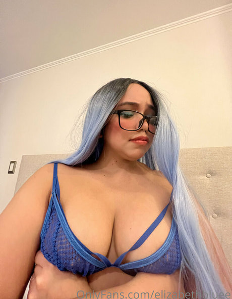 elizabethbluee modelo bonita fotos