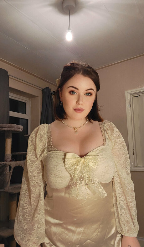 maebry actrice collection