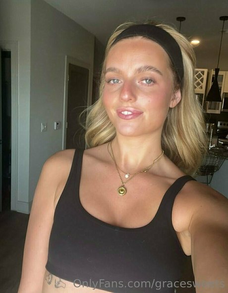 gracesweets modelo desnudos imágenes