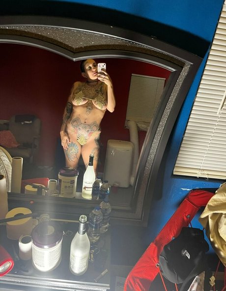 lovelygia top star galeries