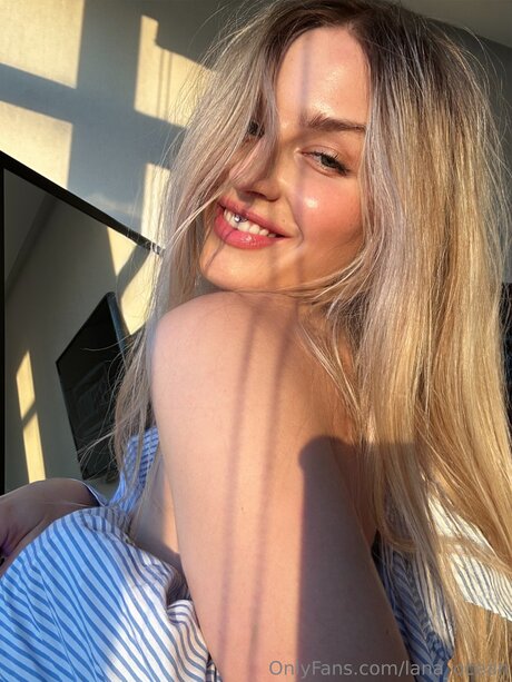 lana ocean art étoile galerie