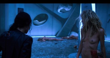 Dichen Lachman star du porno exclusive collection