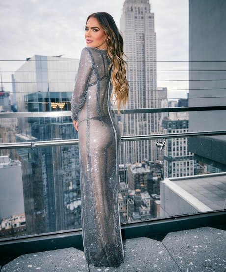 WWE Lana hermosa modelo galería