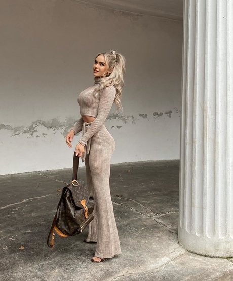 Anna Nystrom étoile magnifique des photos
