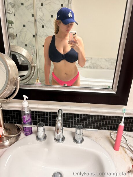 angiefaith actriz perfecta galerías